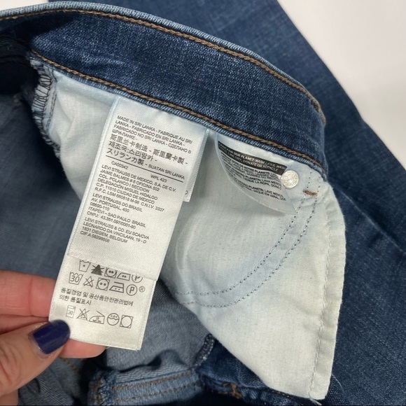 Levi’s Classic Capri 29 - Picture 5 of 7